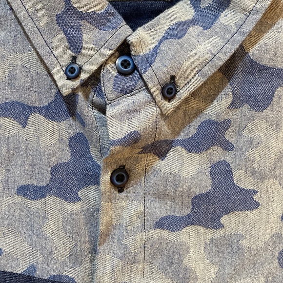 7 Diamonds Mens Long Sleeve Button Front Blue Camo Flip Cuff Shirt Size XL - Picture 3 of 10